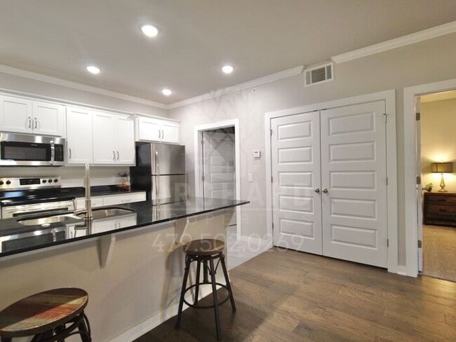 Building Photo - 1/1 Flat | Endura Park- New Apartments in ...