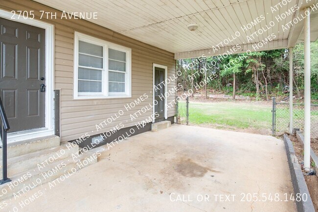 Foto del edificio - 2705 7th Ave
