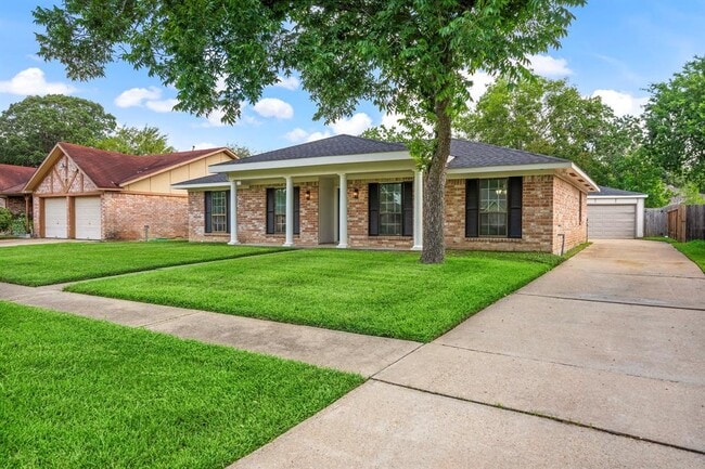 Building Photo - 11506 Hornbrook Dr