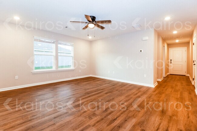 Foto del edificio - 52 Cottage Grove Dr
