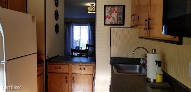 Building Photo - 2 br, 1.5 bath Condo - 53  Teal Court
