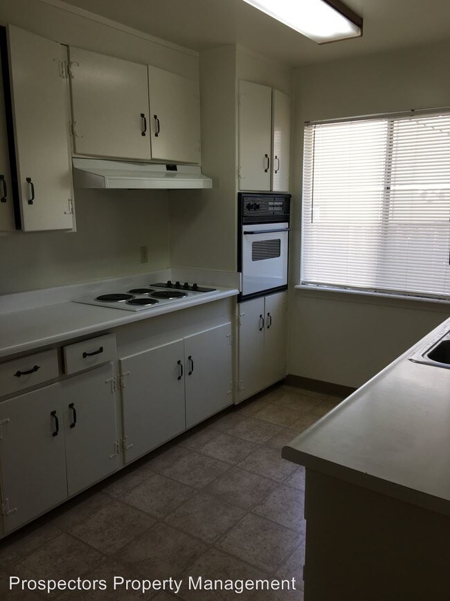 Foto del edificio - 3371 Almaden Rd
