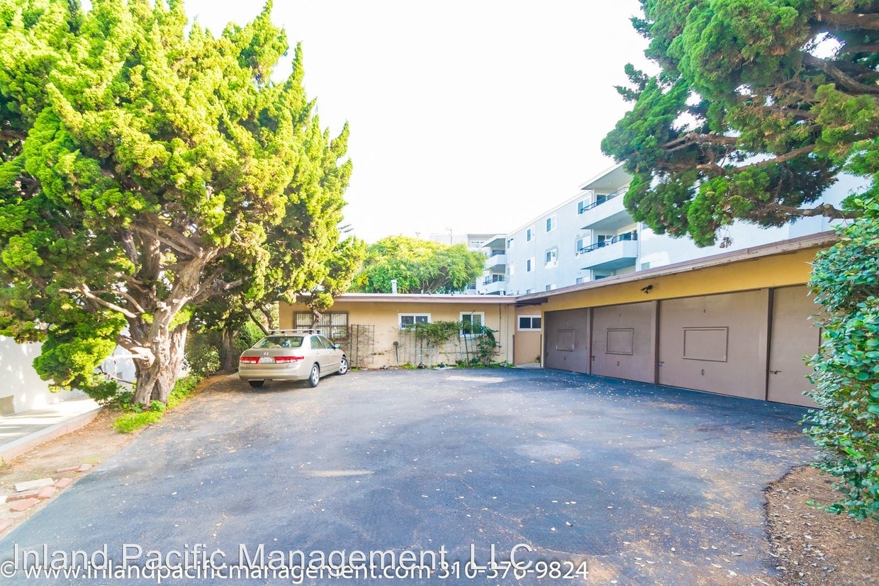Primary Photo - 218 Calle Miramar