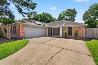 Building Photo - 9211 Palm Shores Dr