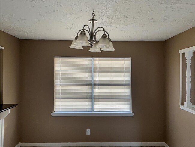 Building Photo - 5702 Enchanted Timbers Dr