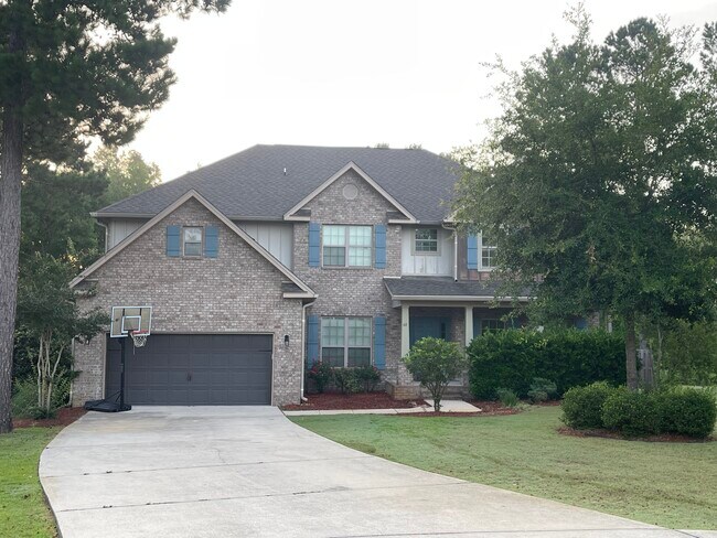 Foto del edificio - 68 Hemingway Ln