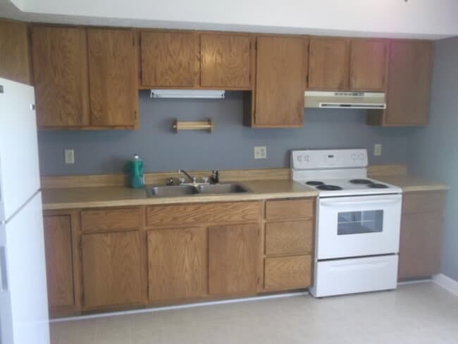Building Photo - 310 B Teel Street
