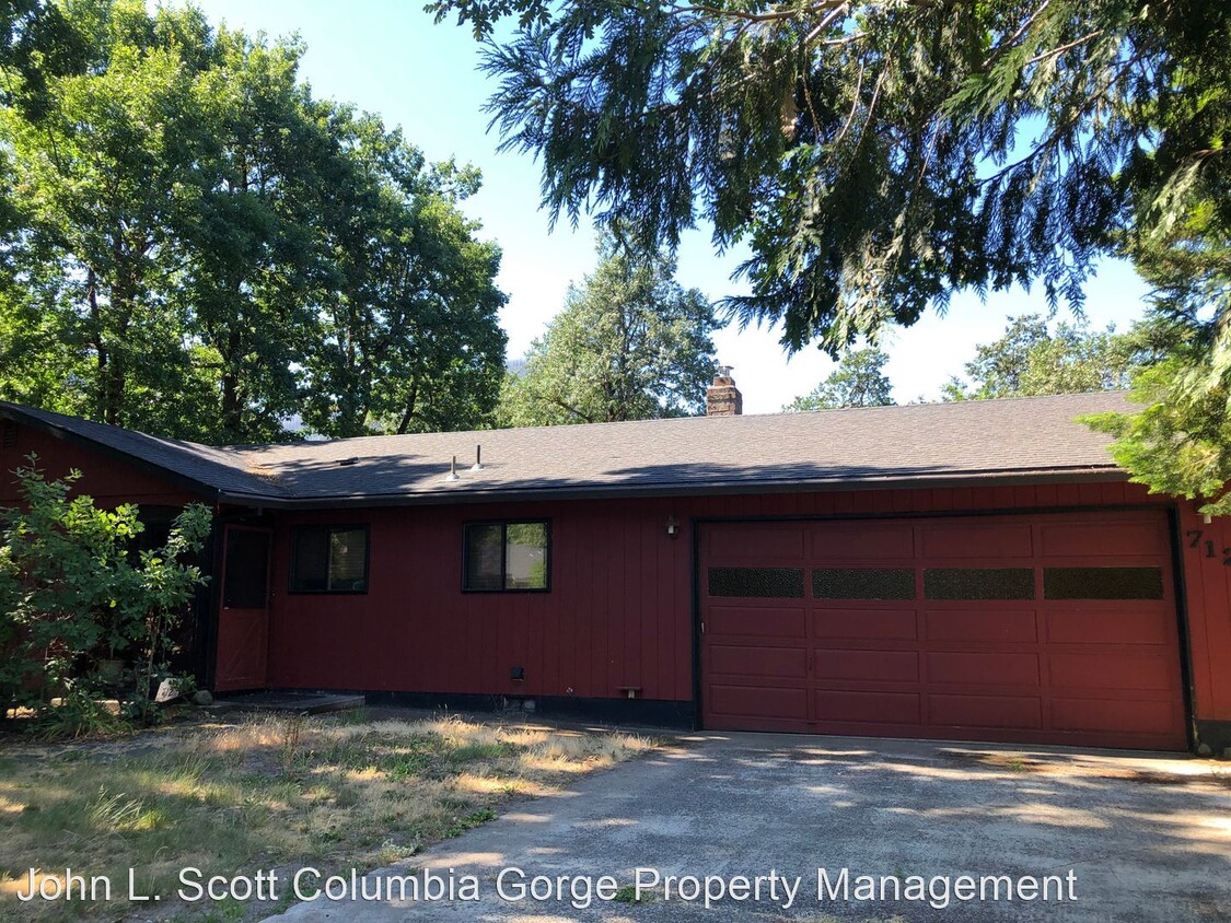 Primary Photo - 3 br, 2 bath House - 712 Chinook Ave