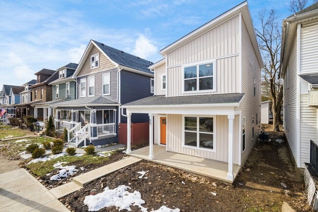 Building Photo - 55 Brehl Ave
