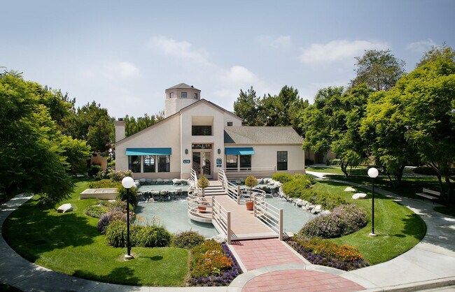 Foto del edificio - Cypress Point