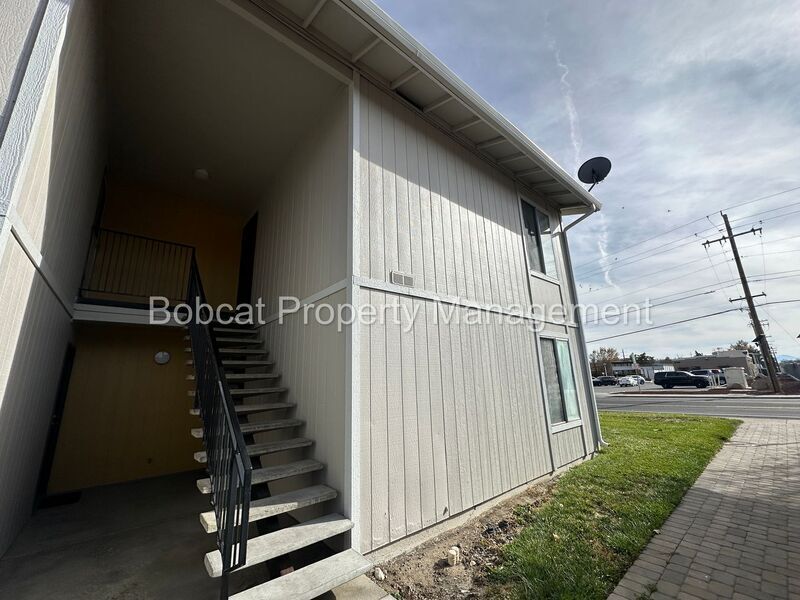 Foto principal - 400 S Saliman Rd