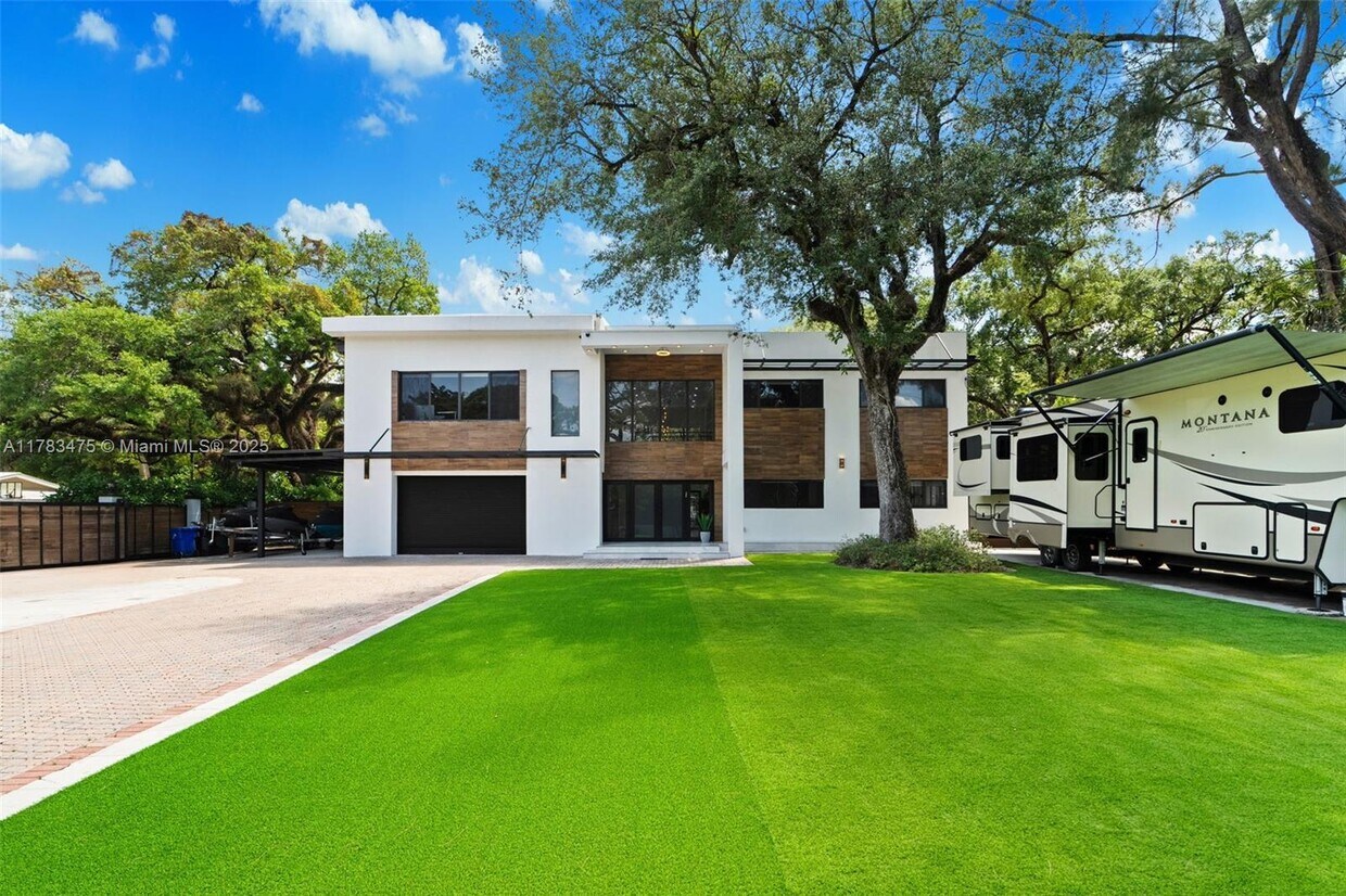 Foto principal - 3000 Riverland Rd