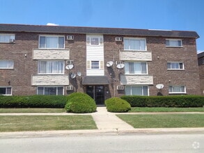 Building Photo - 5740 108th St