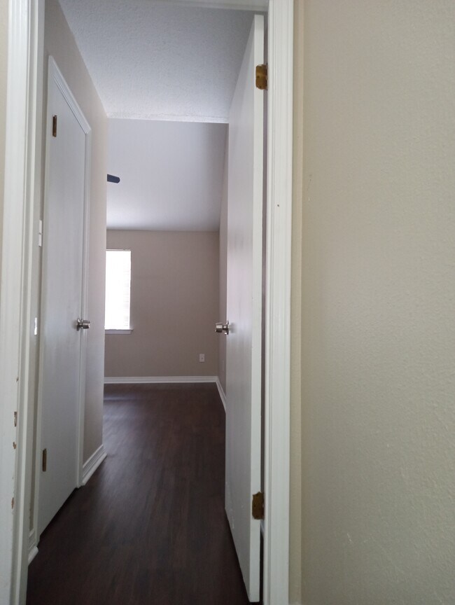 Photo - 1428 Hickory Ave Townhome