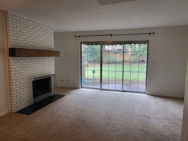 Building Photo - 210 22nd St N