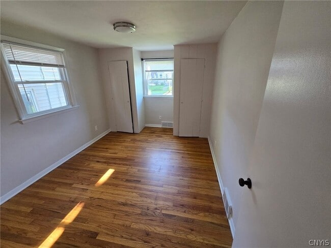 Building Photo - 202 Stafford Ave