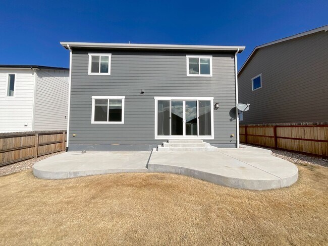 Foto del edificio - 3 Bedroom Home Available Near N Powers Blvd & Dublin Blvd!