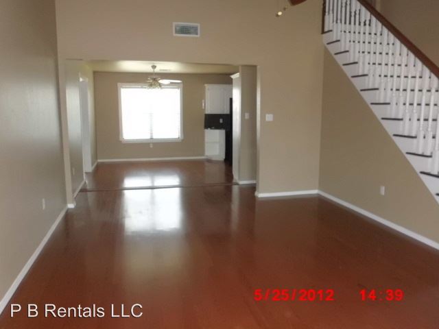 Foto del edificio - 4440 NW Wolfcreek Blvd