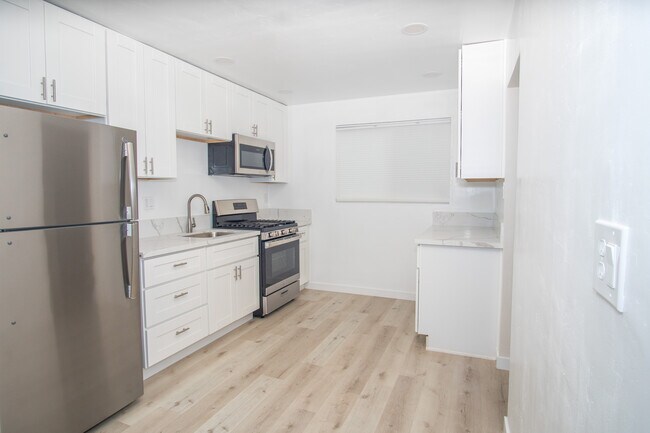 Foto del edificio - 6729 Kelly St