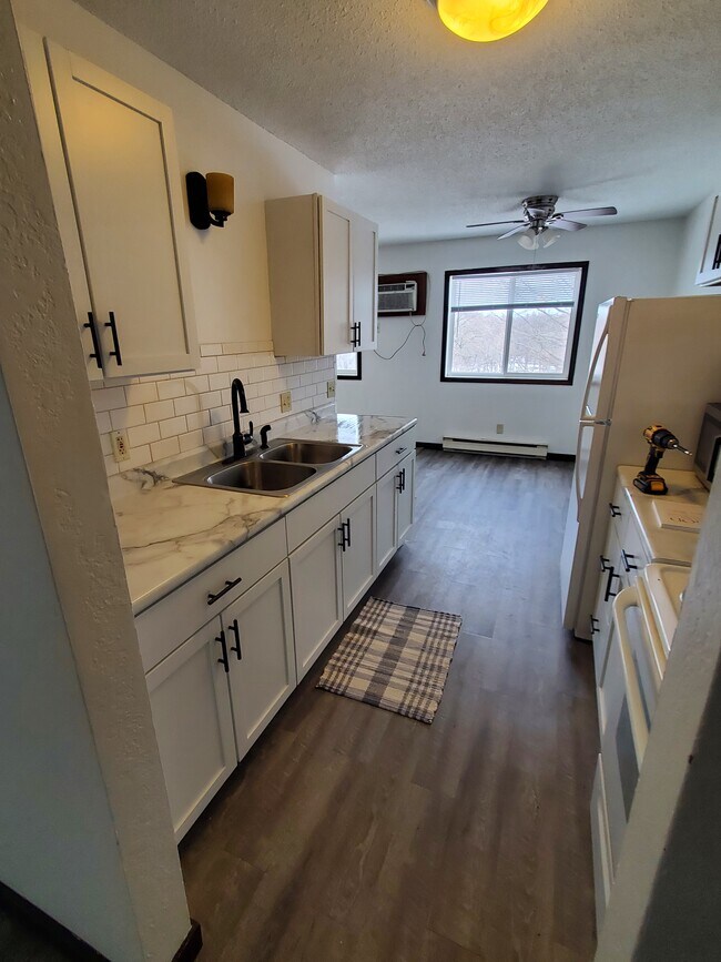 Foto del edificio - 9090 County Rd 50