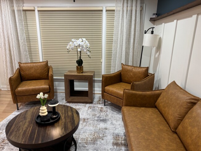 Foto del edificio - 302 S Patton Ave