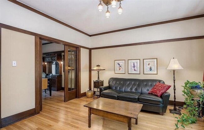 Foto del edificio - 3021 E 16th Ave