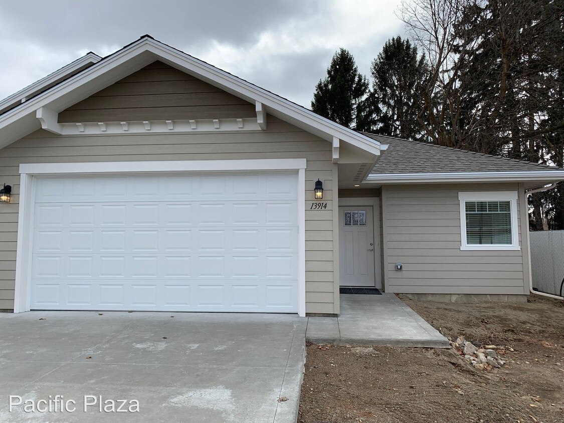 Primary Photo - 2 br, 2 bath Apartment - 13914 E 14th Lane