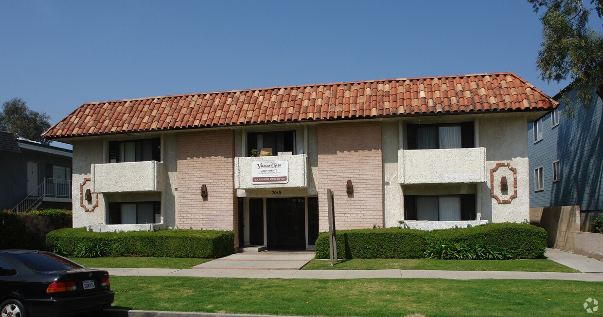 Building Photo - Vassar Casa Apartments