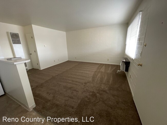 Building Photo - 1 br, 1 bath House - 218 3rd St Apt D