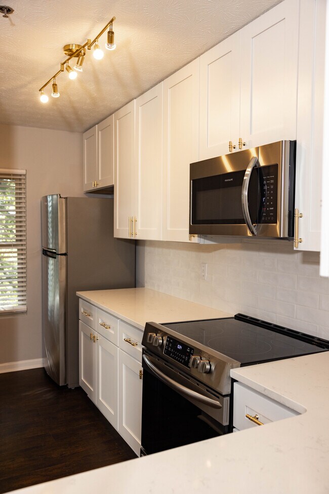 Foto del edificio - 970 Sidney Marcus Blvd NE