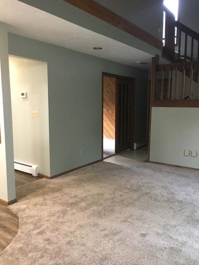 Sala de estar - 1209 E 4th St