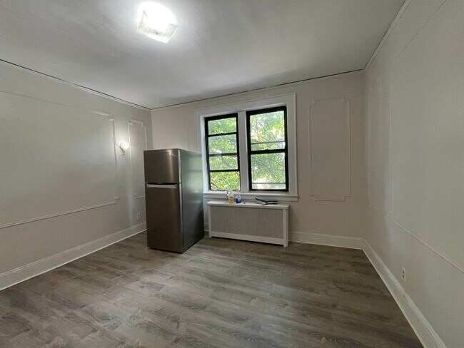 Foto del edificio - 1 Noll Pl