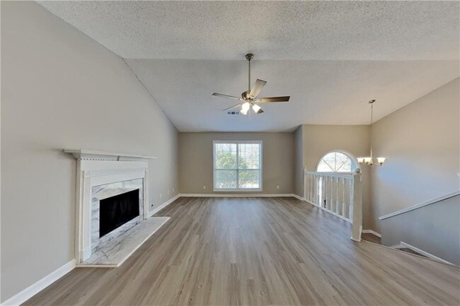 Foto del edificio - 1210 Hannah Ct SE