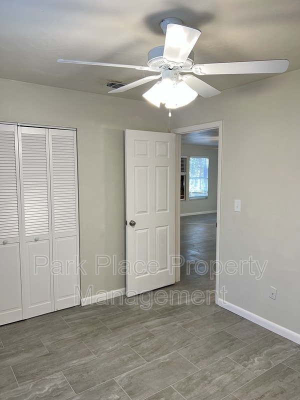 Building Photo - 7210 SW 45th Pl