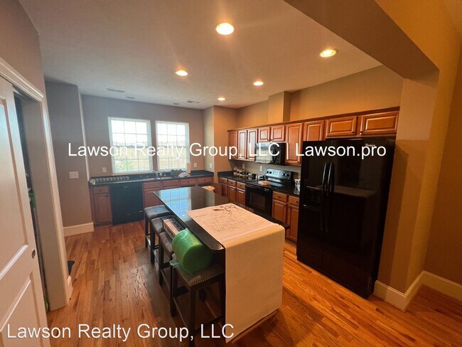 Foto del edificio - 2 br, 2.5 bath House - 3917 Colonial Green...