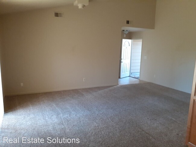 Building Photo - 3 br, 2 bath House - 1800 Bembow Dr