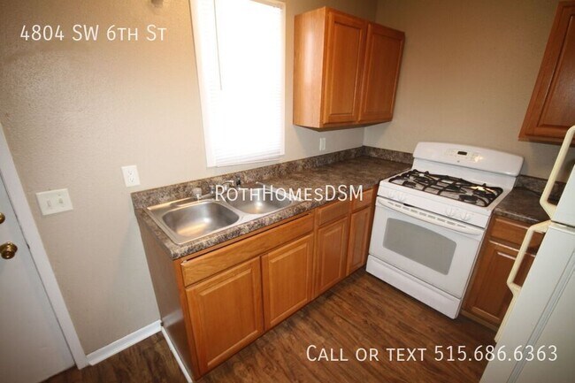 Foto del edificio - 4804 SW 6th St