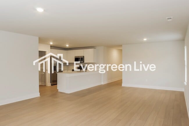 Foto del edificio - 22599 Dashwood Ln