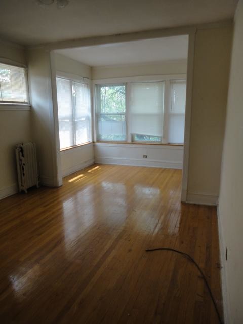 Primary Photo - 5045 N Damen Ave