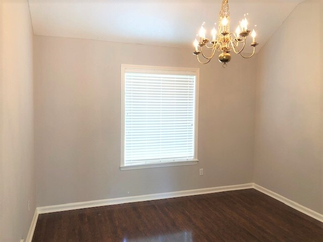 Foto del edificio - 1071 Sugar Ln