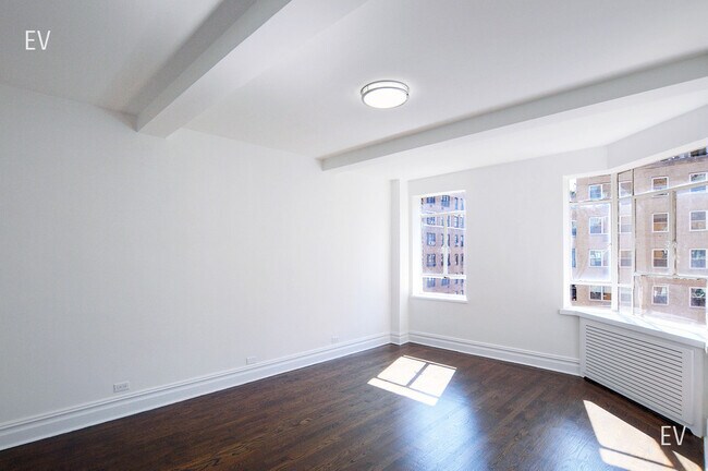 Foto del edificio - 20 Fifth Avenue-11A