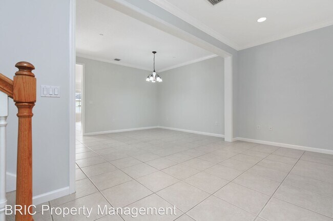 Foto del edificio - 3 br, 2.5 bath House - 2779 Upper Park Rd