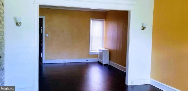 Foto del edificio - 6524 N Park Ave