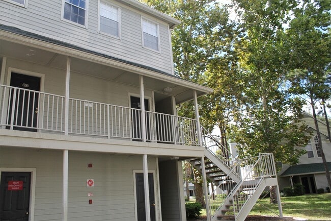 Building Photo - 5992 Westgate Dr