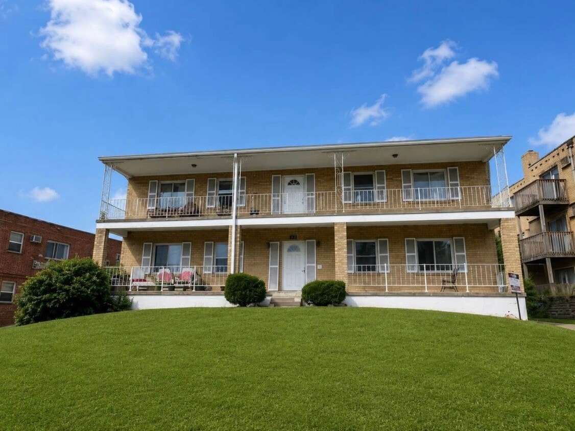 Photo - 2729 Queen City Ave (Cincinnati, OH)