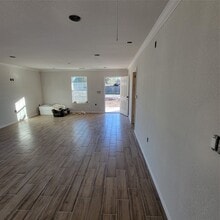 Building Photo - 3370 Lorilee St