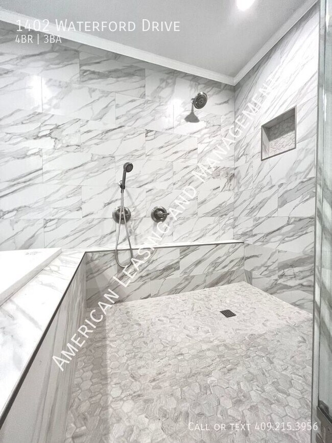 Foto del edificio - 4 Bedroom 3 Bathroom in LCM School District