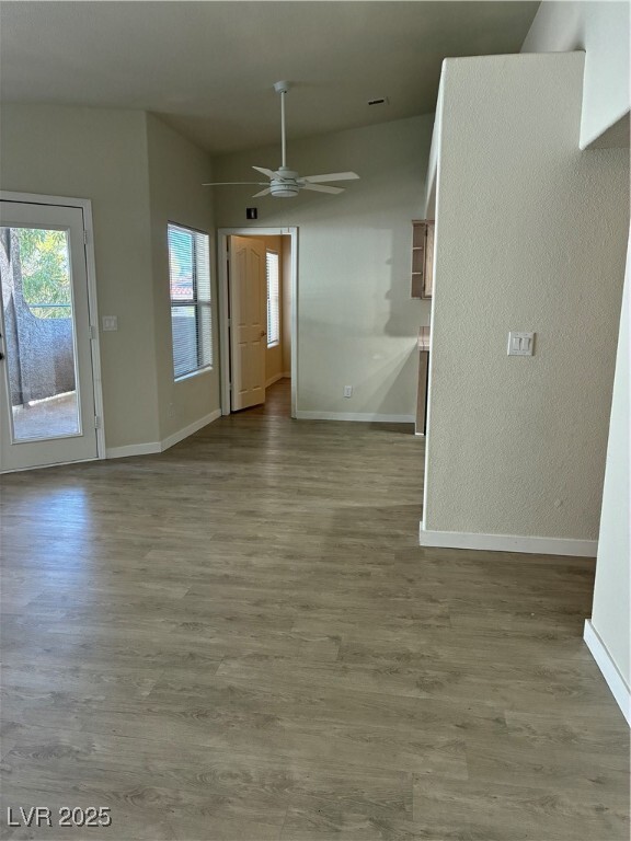 Building Photo - 701 Capri Dr