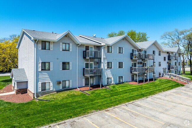 Foto del edificio - Country Court Apartments