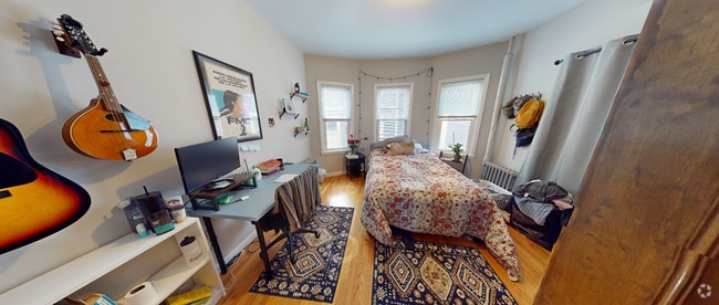 Building Photo - 23 Tufts St